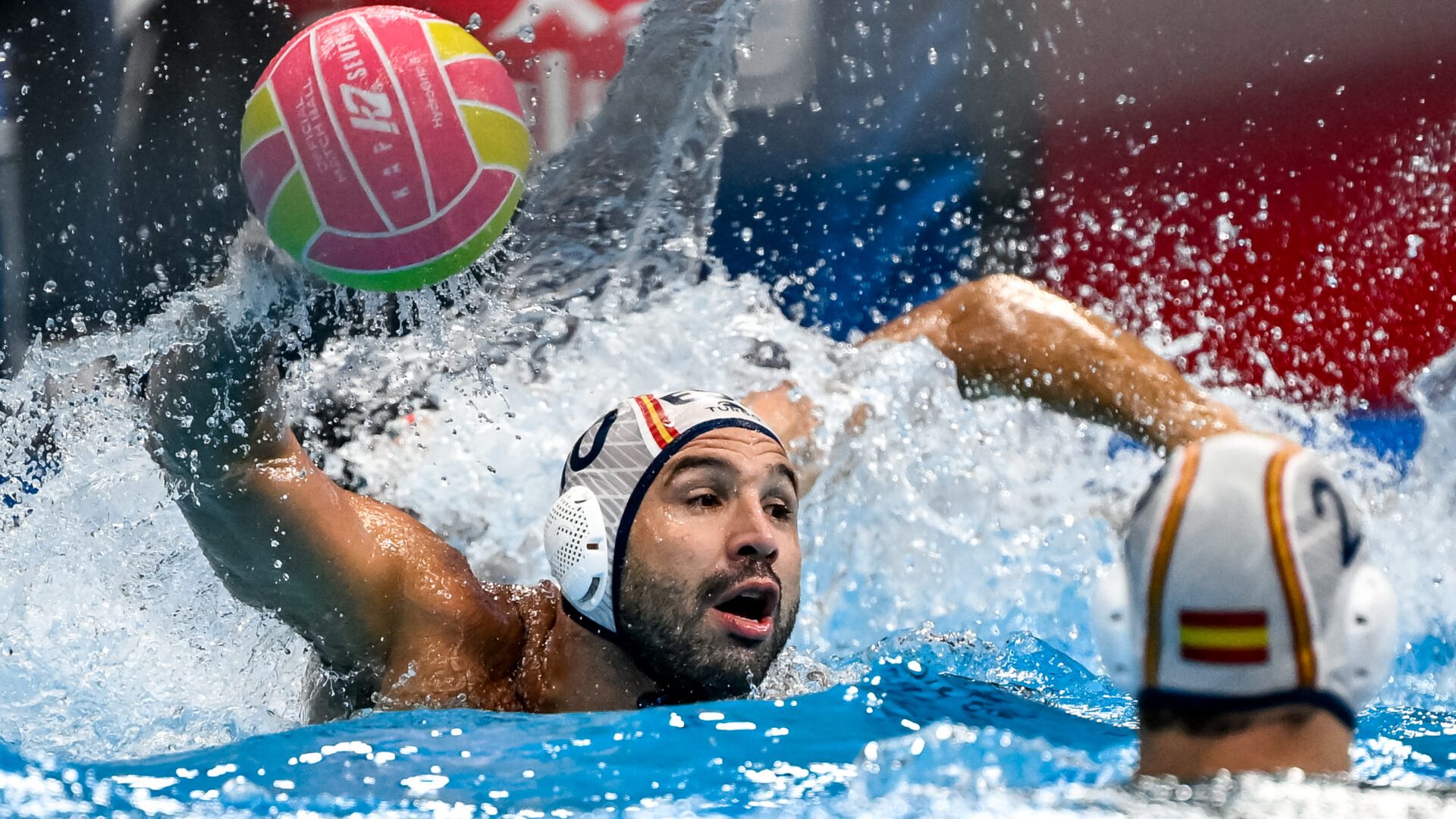 Felipe Perrone Rocha of Spain during the water polo men match between Spain (light caps) and Hungary (dark caps) of the 22nd World Aquatics Championships at the OCBC Aquatic Centre in Singapore (Singapore), July 16, 2025.