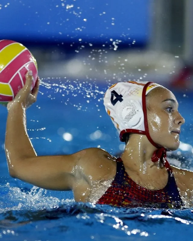 ⭐ España suma su segunda victoria ante Nueva Zelanda (17-6)

🔝 Segundo triunfo en dos partidos la selección júnior femenina, que ha arrancado con buen pie el Campeonato del Mundo en Salvador de Bahía 

🔥 Hoy cerramos la fase dde grupos a las 21 h (peninsular española) frente a Israel

💪🏼 ¡A seguir!